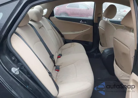 2014 Hyundai Sonata Gls z USA, uszkodzony, nr VIN 5NPEB4AC7EH931766